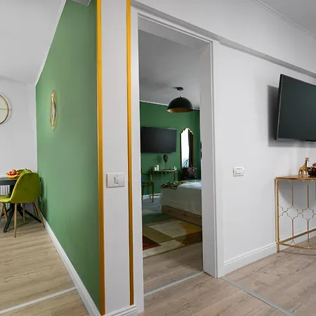 Amazon Apartment